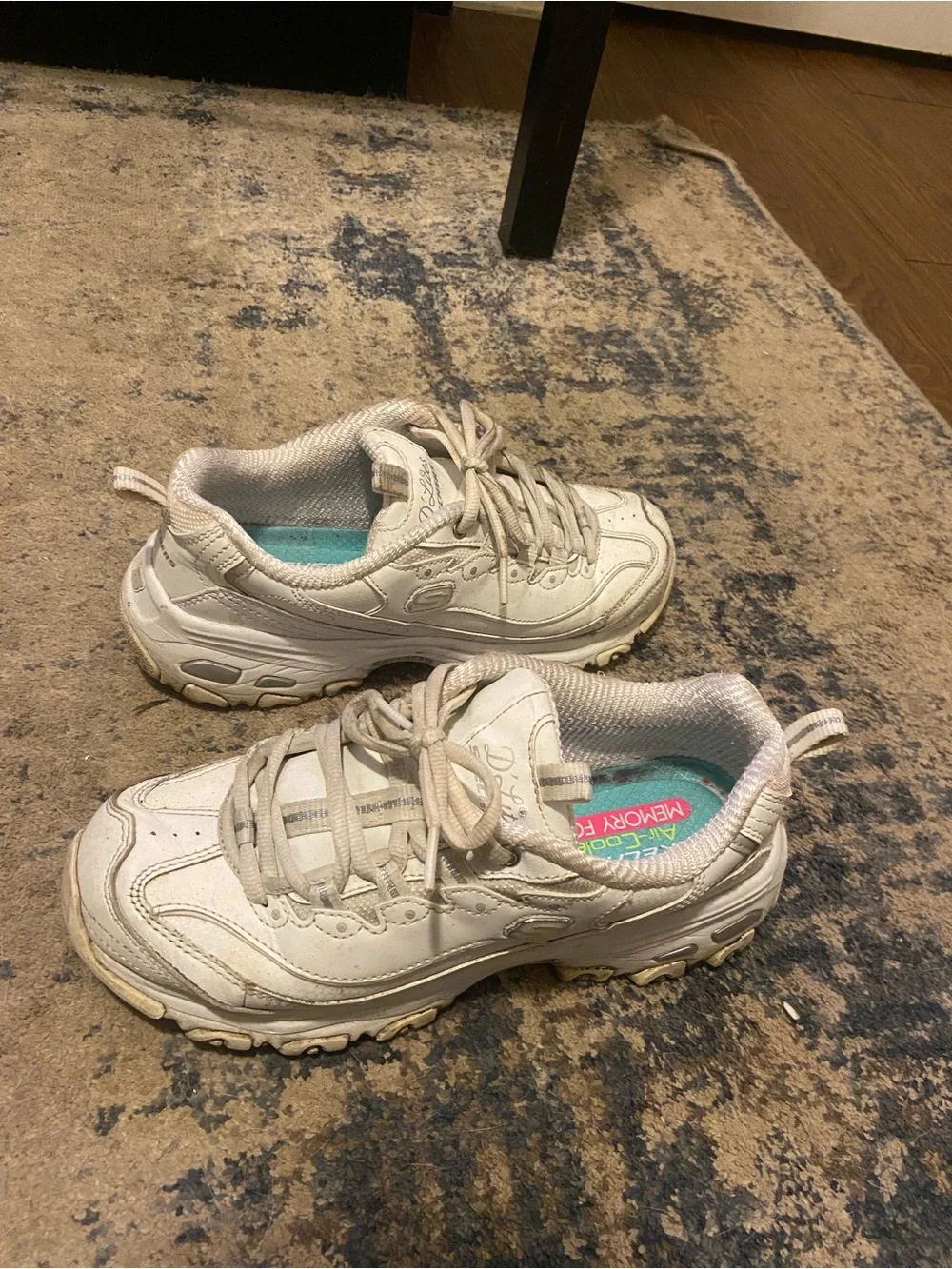 Womens Sketchers D'Lites Fresh Start | Hooters Girl Non-Slip, Platform Work Shoe